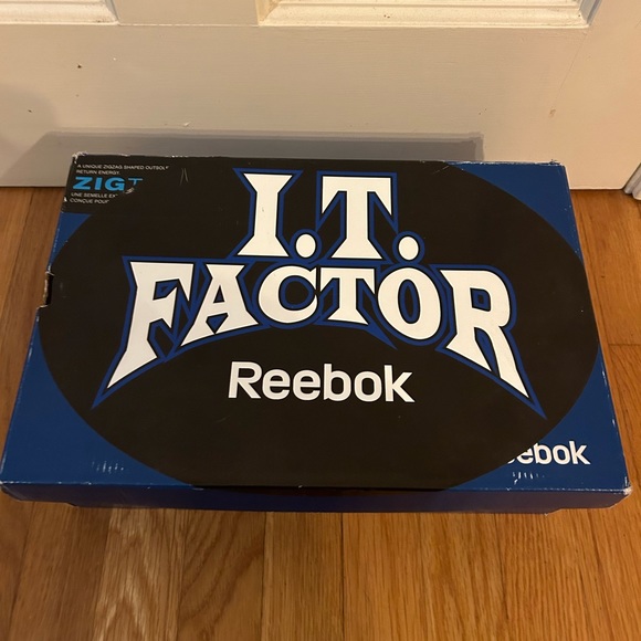 I.T. Factor Reebok Shoes - Picture 8 of 10